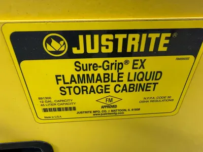 Used JUSTRITE 891300 Cabinets Ohio US | HGR 24 #1175350