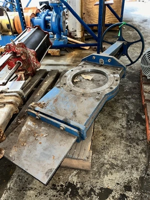 Dezurik 12" Through Port Knife Gate Valve Figure 802