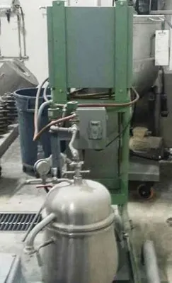 Westfalia SA 1-02-175 pilot plant separator, 316SS.