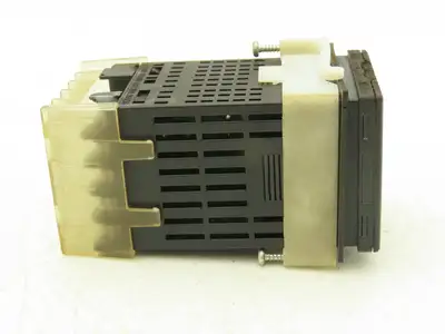 Omron E5CN-C2TD PLC Temperature Controller Module 24V Panel Mount