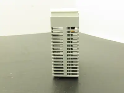 Phoenix Contact CBMC E4 24DC Multi Channel Electronic Circuit Breaker 24V