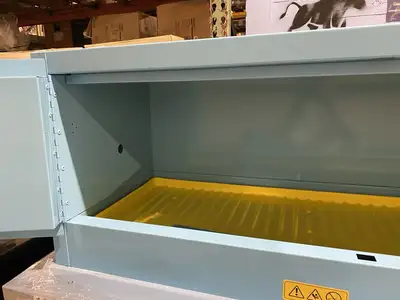 USED JUSTRITE SURE-GRIP EX ACID AND CORROSIVE STORAGE CABINET 12 GAL / 45L