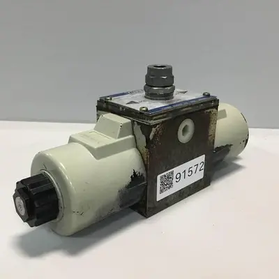 USED YUKEN DSWG-03-3C0-D24-1047