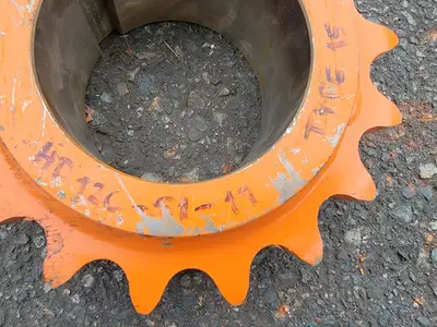 Roller Chain Sprocket HD120S117, Size 120, 17 Teeth