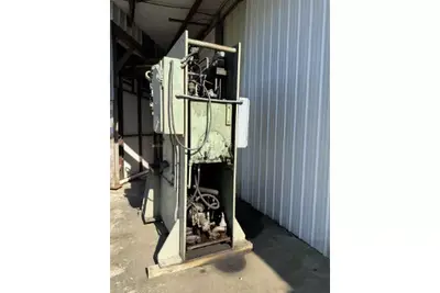 1975 K.R. WILSON C-100-1 Hydraulic & Molding Presses | Mohawk Machinery (7)