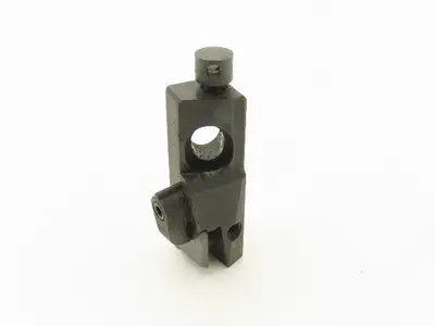 Valenite ESU-8910 4T01 Tool Holder with Carbide Insert  Lot of 7