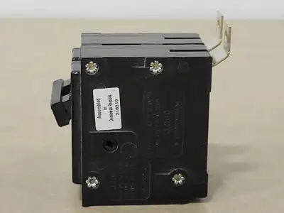 USED CUTLER-HAMMER BA220