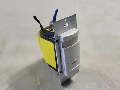 NEW LEVITON ODS15-IDW