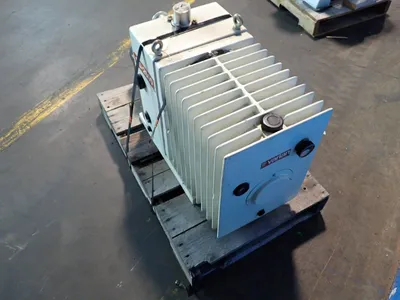 Used VARIAN SD2500 Vacuum Pumps Ohio US | HGR 24 #938056