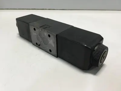 USED VICKERS KDG4V-3S-2C19S-M-U-H5-60
