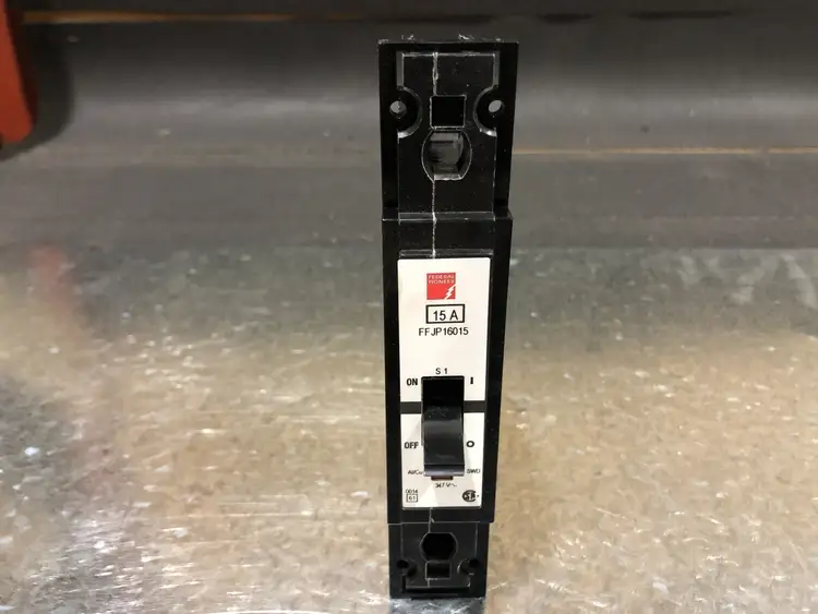 New | in-Stock FEDERAL PIONEER FFJP16015 Switchgears British Columbia CA | Lenmark #244324