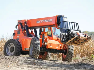 USED 2015 JLG 6042