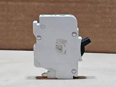 Used FEDERAL PIONEER NC020 Switchgears British Columbia CA | Lenmark #1438538