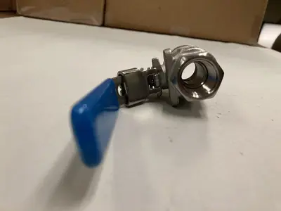 New | in-Stock WARREN 1/2" Pump & Valve Parts | Surplus Asset Holdings #1217421
