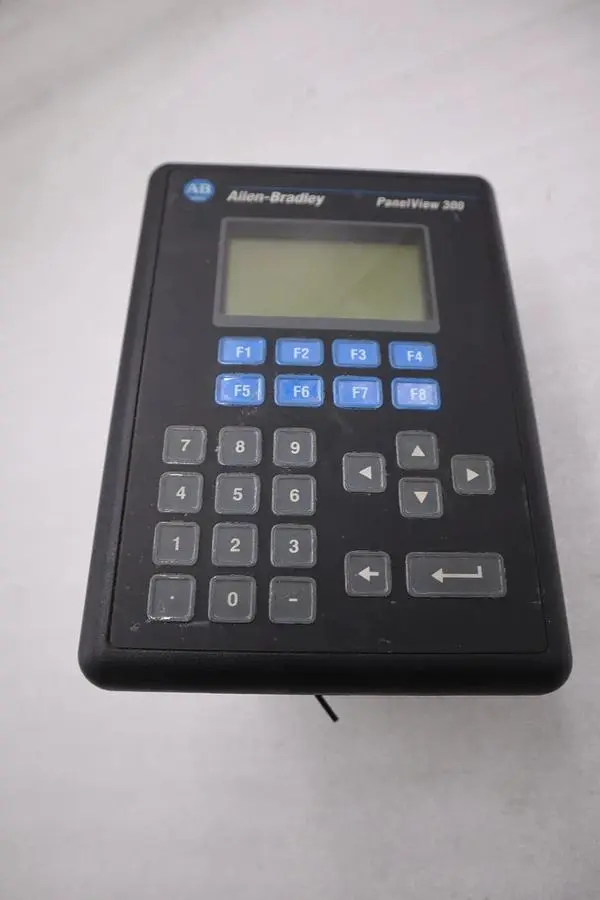 Allen Bradley Panel View 300 2711-K3A5L1 Ser A Rev C AB STOCK 3717CC