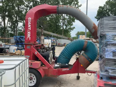Used GIANT-VAC TM6500HW Portable Litter Vacuum Michigan US | Miedema Asset Management Group #1301407
