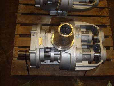 Heavy Duty Process Pump Tuthill 300 Lpm S/S Lobe Pump