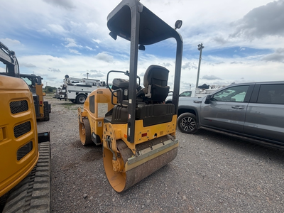 Used 2016 VOLVO DD25B Tandem Rollers Oklahoma US | OT Truck & Tractor Sales #1383878