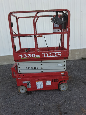 USED 2020 MEC 1330SE