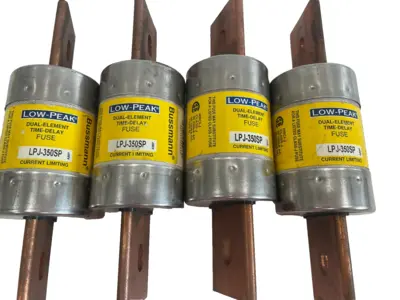 NEW LOT OF 4 BUSSMANN LPJ-350SP FUSES 600VAC 300VDC LPJ350SP