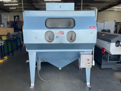 UNIVERSAL 60" x 36" x 36" BLAST CLEANING/AIR & SUCTION | Wheeler Machinery Sales (2)