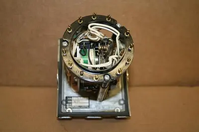 USED EAGLE SIGNAL CE301