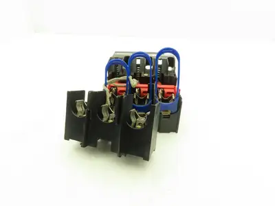 Square D 9422ATCF331 Disconnect Switch 30/60 Amp 600V Fuse Holder Only-No Handle