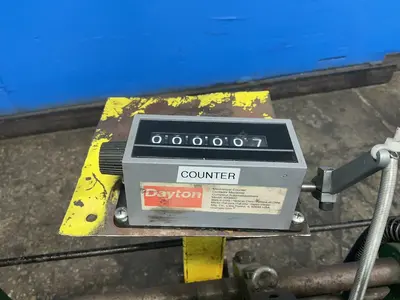 Used THE LEWIS MACHINE CO. 2CG Wire Straighteners & Cut-Offs Ohio US | HGR 24 #1415136