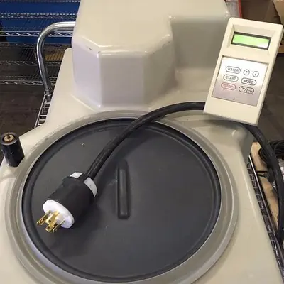 LECO Spectrum 2000 Speed Polisher Grinder