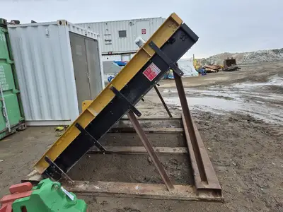 USED KOMATSU PC2068