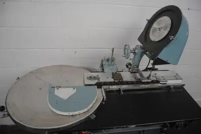 Cozzoli model R100 Vial Stoppering Machine -