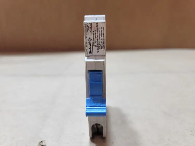 Used FEDERAL PIONEER NC115 Switchgears British Columbia CA | Lenmark #1486889