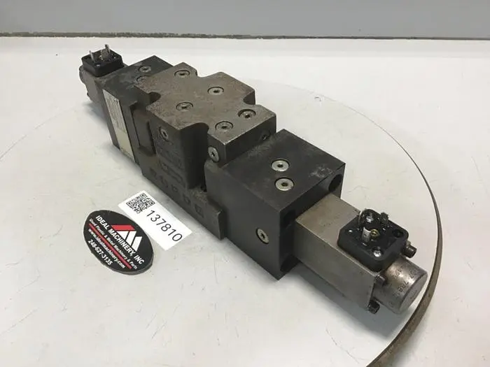 Used MOOG WEPF4P10A03CSAN Valves/Fittings Michigan US | Ideal Machinery #697196