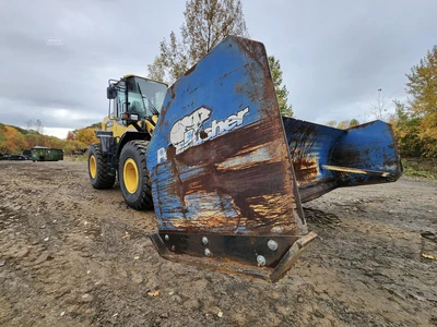 Used MI 14' SNOW PUSHER Snow Removal & Equipment New York US | Abele Tractor #1343181