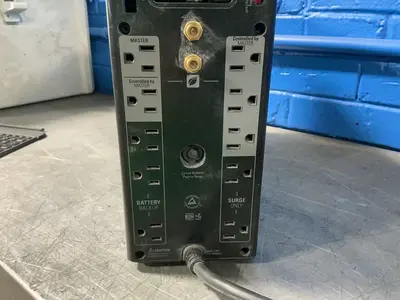 Used APC PRO 1500 Uninterruptible Power Supplies Ohio US | HGR 24 #1233371