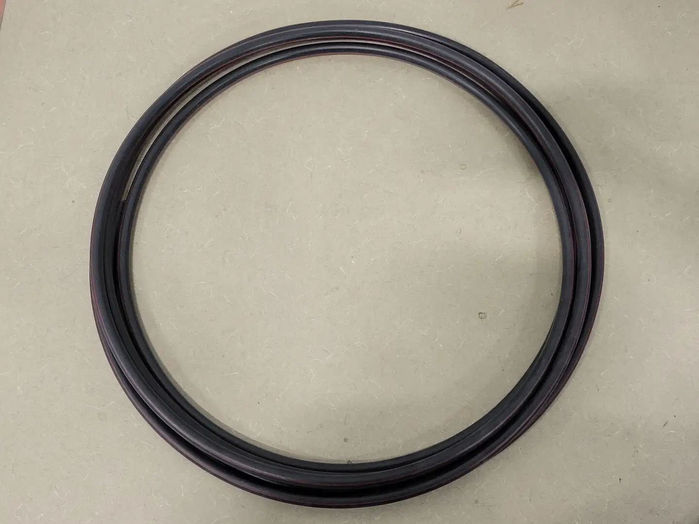 USED BROOKS E700-TUBE