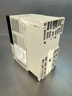 Allen Bradley 22A-D1P4N104 /A PowerFlex4 0.4Kw/0.5Hp (2.4.5)