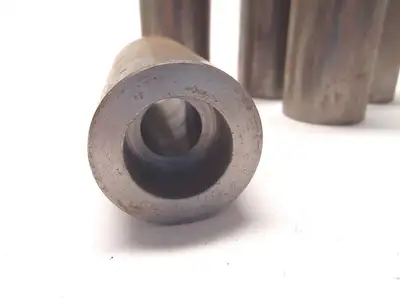 New | in-Stock BROWN BOVERI PIPE SPACERS Misc Industrial Equipment | Maverick Industrial Sales #1109945