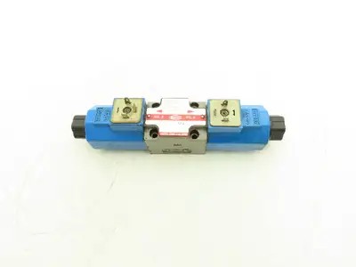 Toyo-oki HD3-3W-BGA-025A-WDD2 Hydraulic Directional Solenoid Valve 24VDC