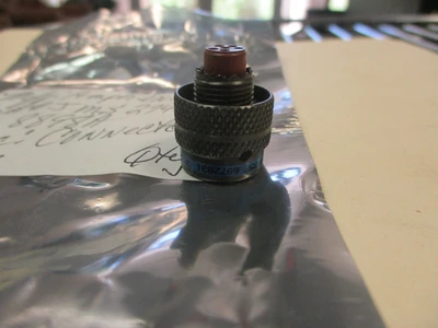 NEW Amphenol JMS27484T8898A
