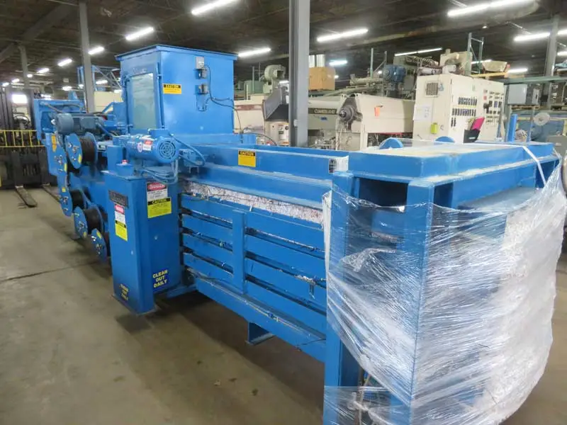 Balemaster BB Series 30″ x 36″ Auto Tie Baler – New 1995