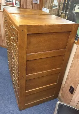 2731-385 Antique Liberty Bureau Makers Oak Multi-Drawer Flat File Cabinet Circa 1930