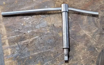 BISON 10" 6 Jaw Chuck Tooling & Accessories, Lathe Chucks | Machinery Central (12)