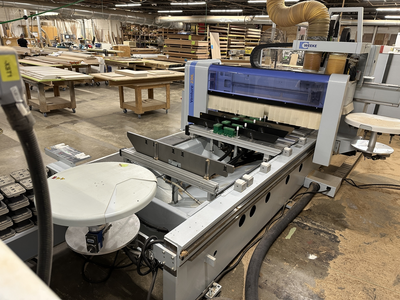 USED WEEKE VENTURE