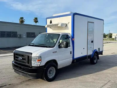 Used 2023 FORD E-350 Reefer Trucks Florida US | Truck and Van Outlet #1509231