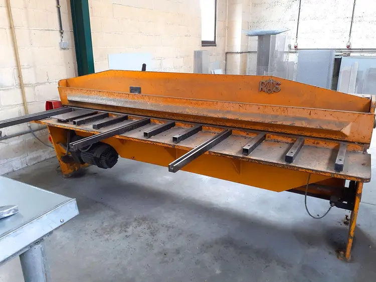 Used RAS 2540 X 2 MM Sheet Metal Shears | Apt International N.V #365175