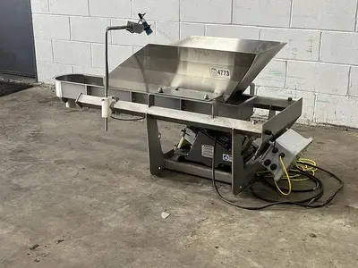 Meyer Vibratory Feeder
