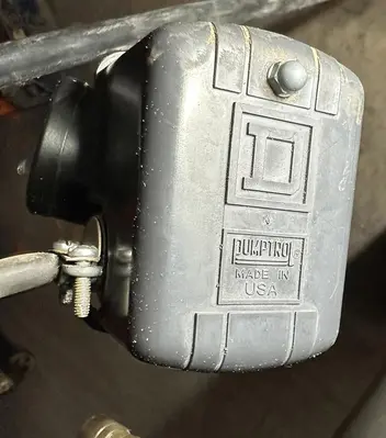 Used BELAIRE 318VL Tank Mounted Air Compressors Illinois US | Pleasant Street Machinery #1329607