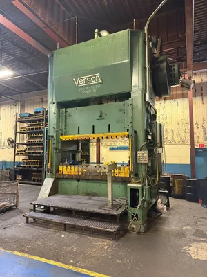 VERSON S2-300-96-54T Straight Side Mechanical Stamping Presses | Rygate LLC (2)