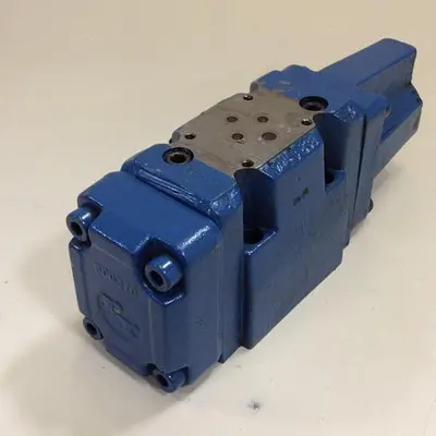 USED REXROTH 4WRZ10E50-51/6A24N9ETK4/D3MR-453